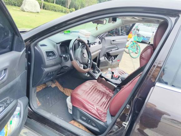 [成都·川A] 二手雷诺科雷傲2018款 2.0L 两驱豪华版