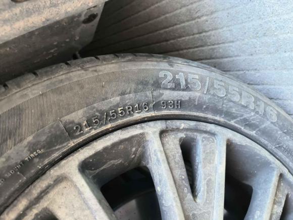 [义乌·浙G] 二手荣威荣威5502012款 550 1.8L 手动超值版