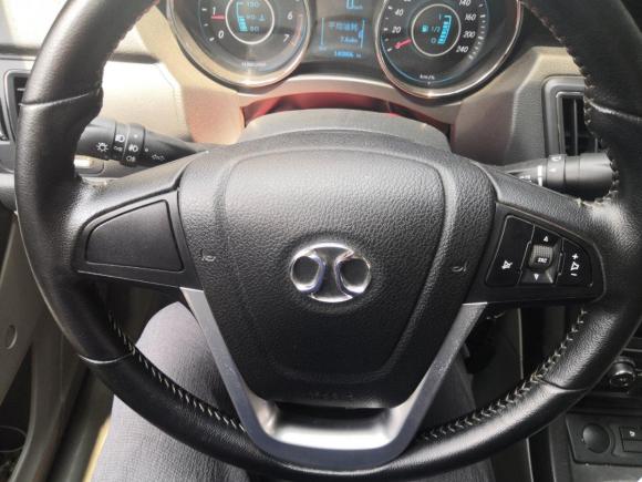 [成都·川A] 二手北京汽车绅宝D502014款 1.5L 手动舒适版