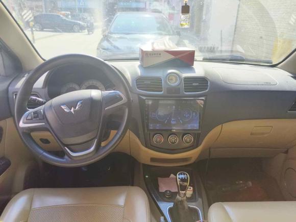 [深圳·湘L] 二手五菱汽车五菱宏光2013款 1.5L S豪华型