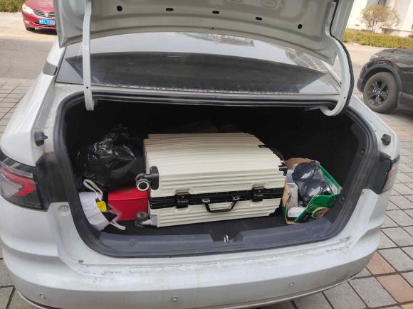 [青岛·鲁B] 二手威马汽车威马E.52021款 500 即客行