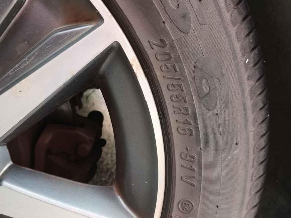 [上海·渝B] 二手长安逸动2015款 1.6L 手动豪华型 国V