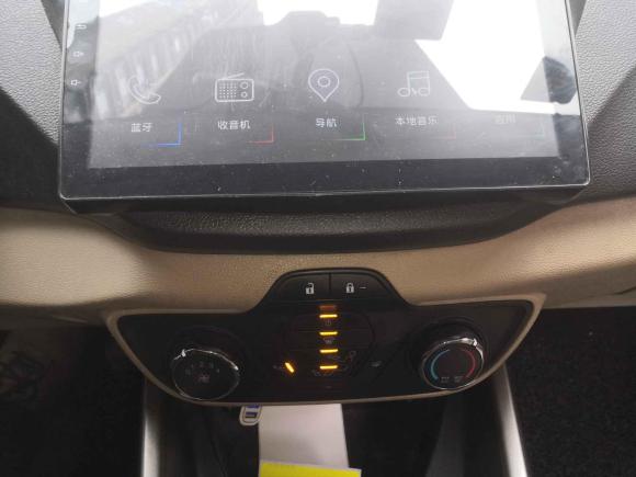 [无锡·苏B] 二手福特福睿斯2015款 1.5L 手动舒适型