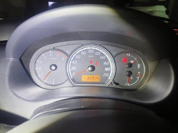 [苏州·苏E] 二手铃木雨燕2011款 1.5L 手动运动版