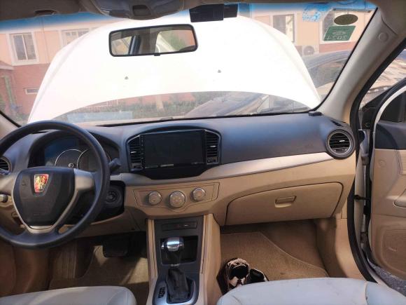 [青岛·鲁B] 二手荣威荣威3502015款 1.5L 自动豪华天窗版