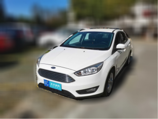 福特福克斯2017款三厢1.6L手动舒适型智行版