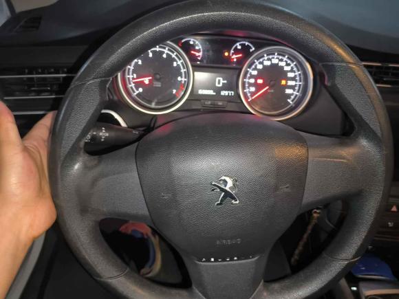 [青岛·鲁B] 二手标致标致4082014款 1.8L 手动领先版