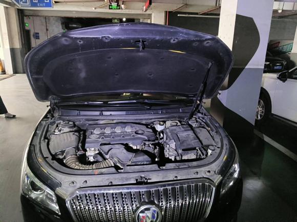 [上海·苏A] 二手别克君越2013款 2.4L SIDI精英舒适型