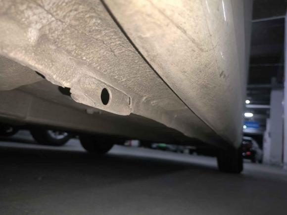 [青岛·鲁B] 二手标致标致4082014款 1.8L 手动领先版