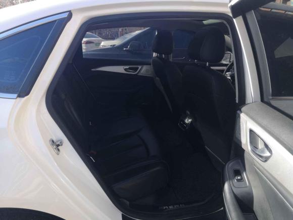 [青岛·鲁B] 二手飞凡汽车飞凡ER62021款 新动版 620km 智行版