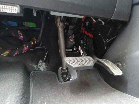 [深圳·粤B] 二手零跑汽车零跑T032022款 星钻版