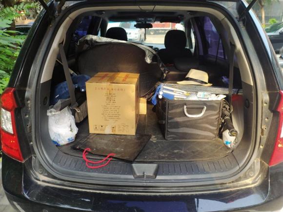 [北京·京N] 二手起亚佳乐2011款 2.0L 7座自动标准版