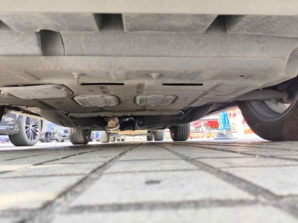 [广州·粤A] 二手本田本田UR-V2017款 370TURBO 两驱尊贵版 国V