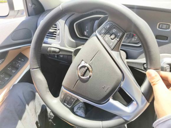 [苏州·苏U] 二手沃尔沃沃尔沃V402018款 T3 智雅版