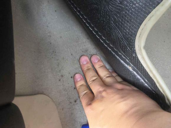 [西安·陕A] 二手奇瑞艾瑞泽72013款 1.6L CVT致领版