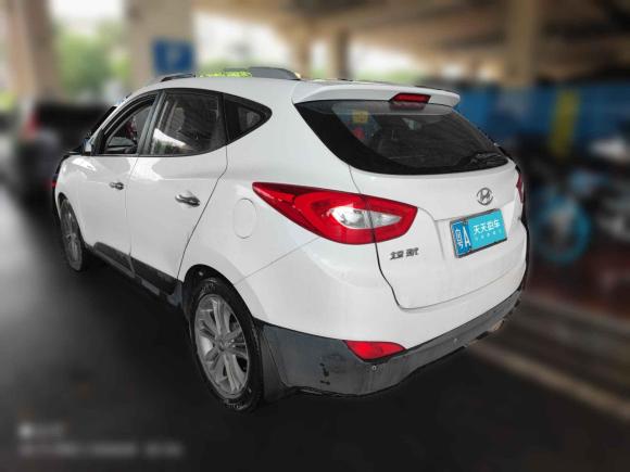 [广州·粤A] 二手现代北京现代ix352013款 2.0L 自动两驱智能型GLS 国IV