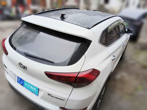 [台州·浙J] 二手现代途胜2015款 1.6T 双离合两驱智能型