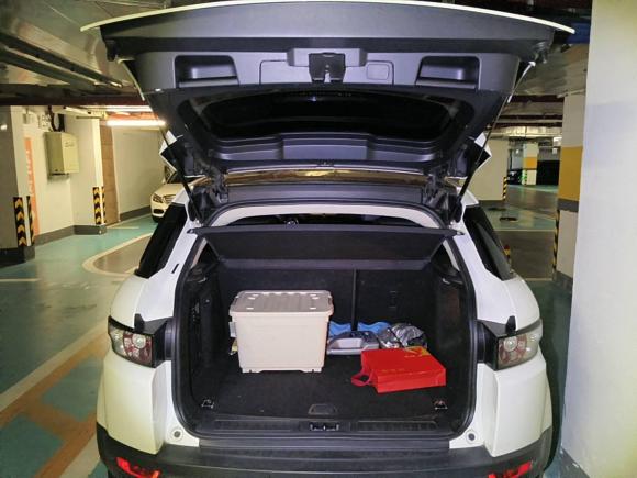 [佛山·粤E] 二手路虎揽胜极光2015款 2.0T 五门风尚版