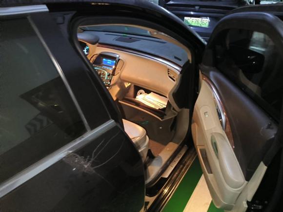 [温州·浙C] 二手别克君越2011款 2.4L SIDI雅致版