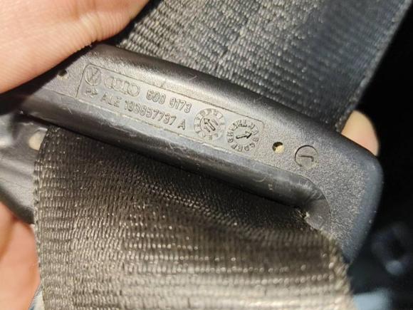 [佛山·粤A] 二手奥迪奥迪A4L2012款 2.0 TFSI 自动舒适型