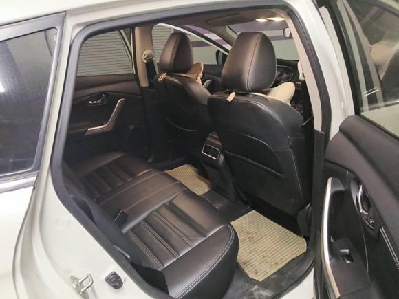 [广州·粤S] 二手启辰启辰T902017款 2.0L CVT智尚版