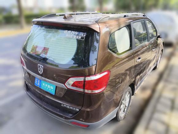 [上海·皖A] 二手宝骏宝骏7302015款 1.8L 手动舒适ESP版 7座