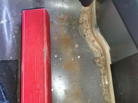 [嘉兴·浙F] 二手荣威荣威3602015款 1.5L 自动豪华版