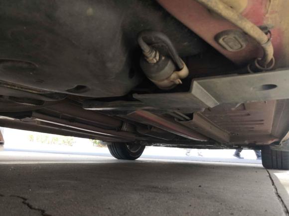 [无锡·苏B] 二手标致标致3072013款 两厢 1.6L 自动舒适版