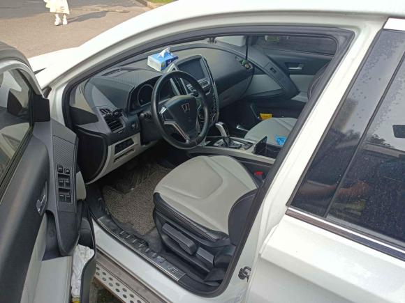 [上海·沪C] 二手纳智捷优6 SUV2015款 1.8T 时尚型