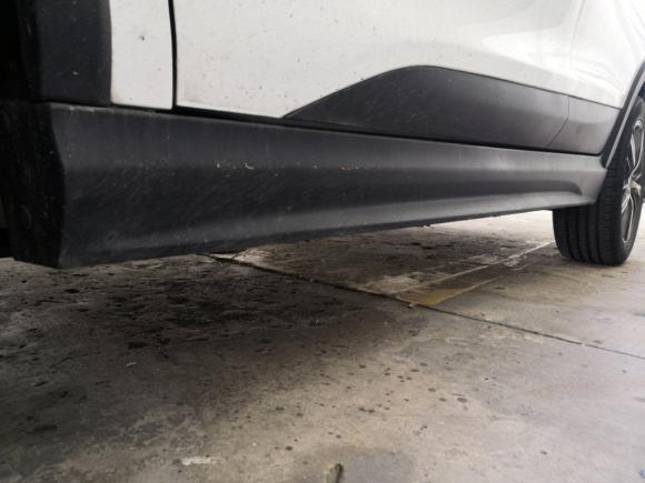 [上海·沪A] 二手比亚迪元新能源2018款 EV360 智联创酷型