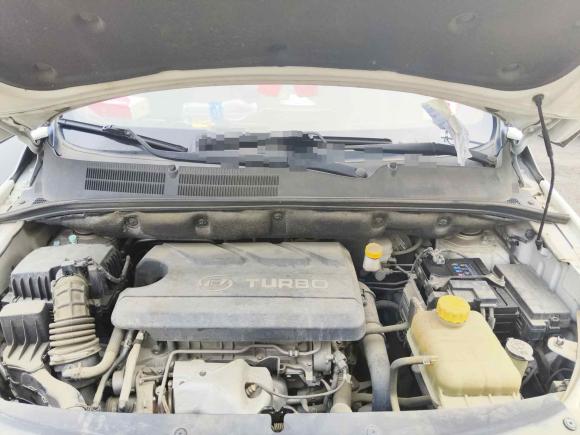 [青岛·鲁B] 二手宝骏宝骏7302017款 1.5T 手动尊享型 7座