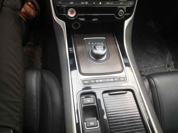 [合肥·皖C] 二手捷豹捷豹XFL2018款 XFL 2.0T 200PS 精英版