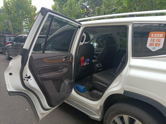 [济南·鲁A] 二手荣威荣威RX82019款 30T 智联网四驱超群旗舰版