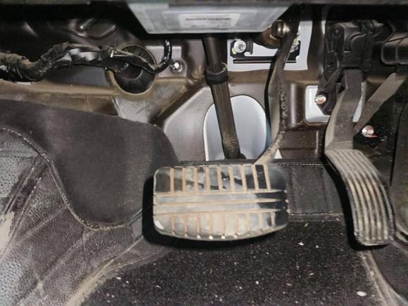 [济南·鲁A] 二手东南东南DX32016款 1.5T CVT旗舰型