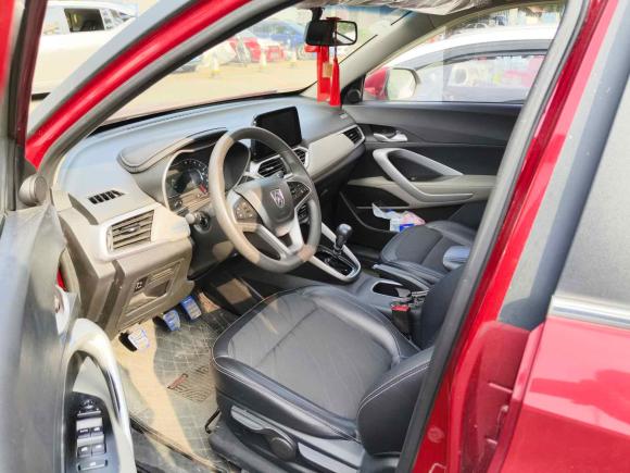 [广州·粤H] 二手宝骏宝骏5102017款 1.5L 手动时尚型