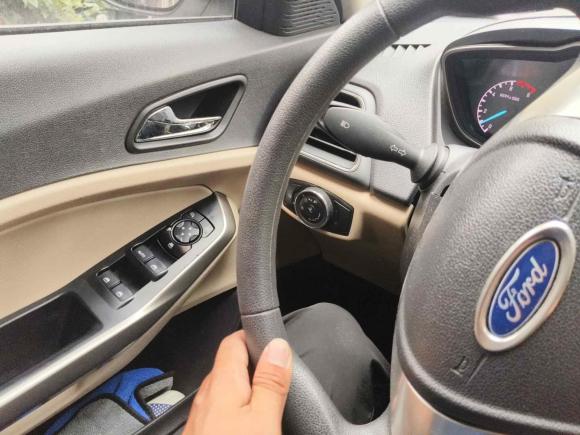 [苏州·苏E] 二手福特福睿斯2017款 1.5L 手动舒适型