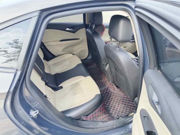 [成都·川A] 二手别克威朗2019款 三厢 15S 自动领先型