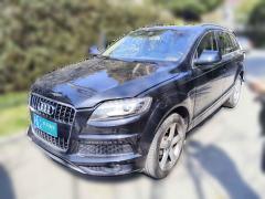 [上海·沪A] 奥迪奥迪Q72014款 35 TFSI 运动型