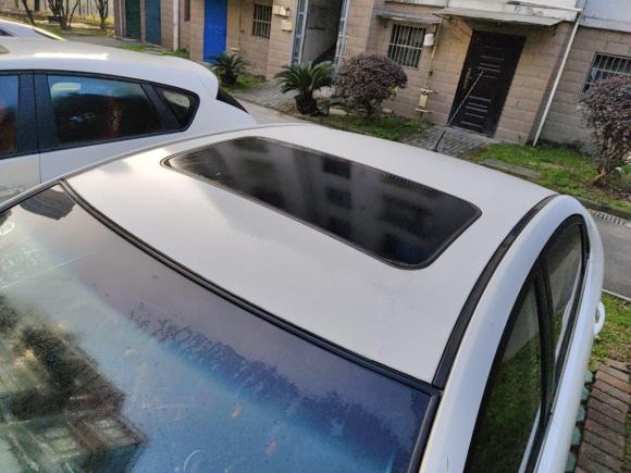 [湖州·浙E] 二手起亚起亚K22011款 三厢 1.4L MT TOP