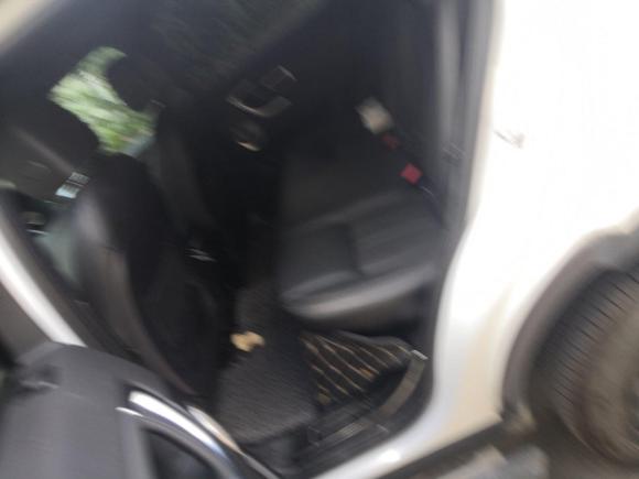 [台州·浙J] 二手路虎发现神行2017款 2.0T 酷黑限量版