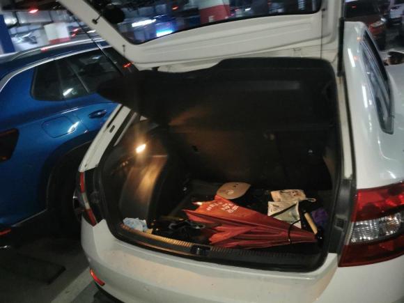 [深圳·粤L] 二手斯柯达昕动2016款 改款 1.6L 手动前行版