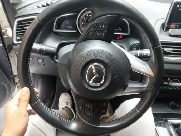 [上海·沪B] 二手马自达马自达3 Axela昂克赛拉2014款 两厢 2.0L 自动旗舰型