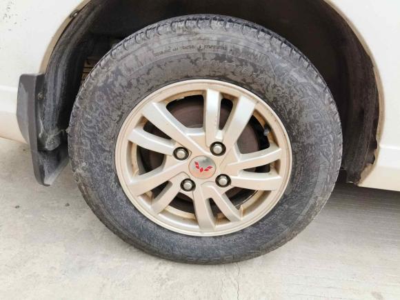 [深圳·粤S] 二手五菱汽车五菱宏光2018款 1.5L S舒适型L2B