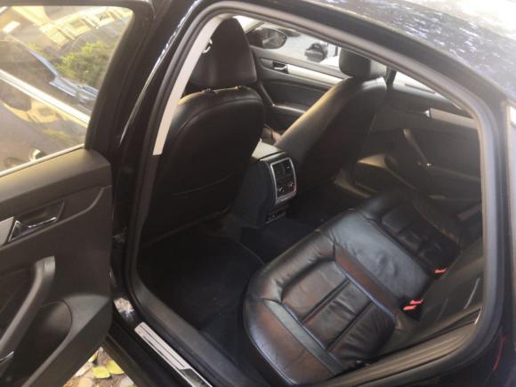 [上海·沪A] 二手大众帕萨特2011款 1.8TSI DSG尊荣版