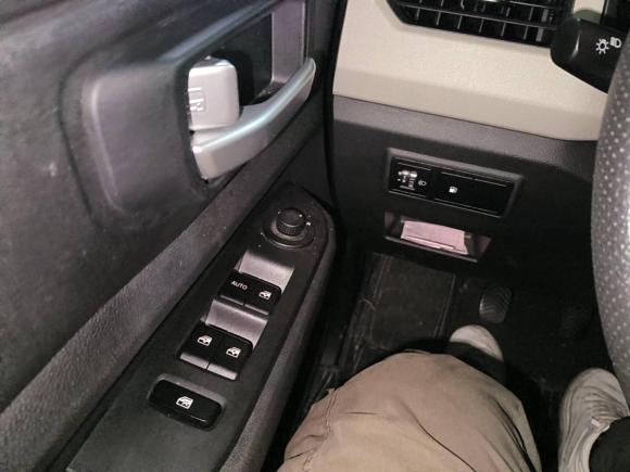 [苏州·苏U] 二手五菱汽车五菱宏光PLUS2019款 1.5T 手动豪华型 7座