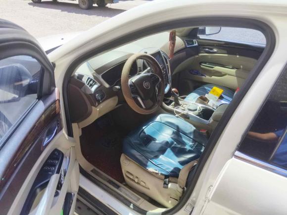 [义乌·浙G] 二手凯迪拉克凯迪拉克SRX2015款 3.0L 豪华型