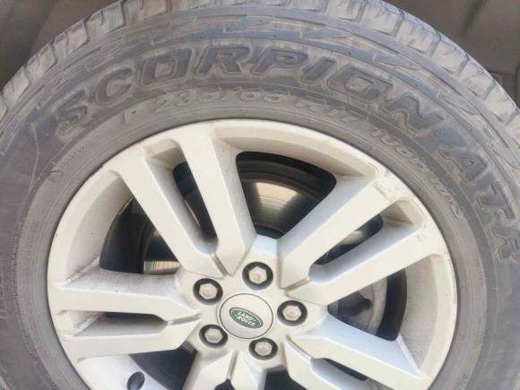 [成都·川A] 二手路虎神行者22013款 2.2T SD4 SE柴油版