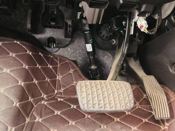 [济南·鲁A] 二手别克威朗2016款 两厢 15S 自动进取型