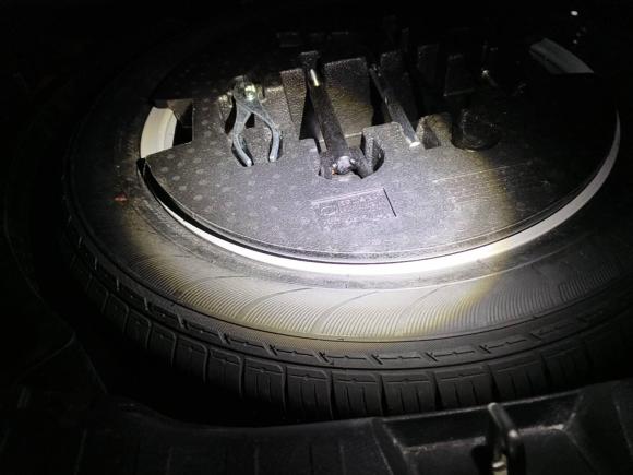 [苏州·苏E] 二手哈弗哈弗H22015款 1.5T 自动两驱尊贵版