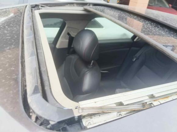 [南昌·赣A] 二手雪铁龙雪铁龙C52014款 1.6T 自动尊享型